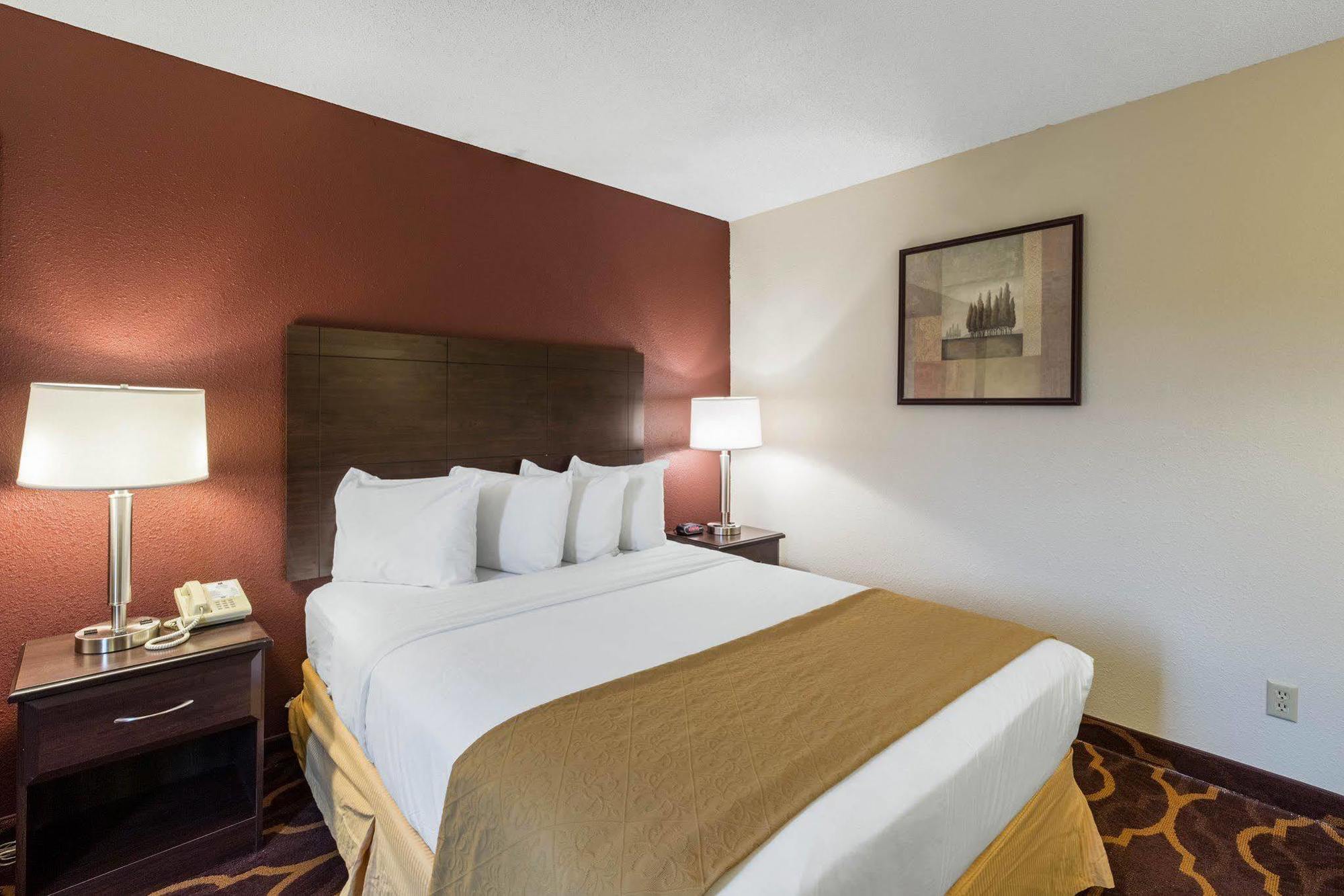Quality Inn Kearney Exteriör bild